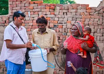Water filter distribution