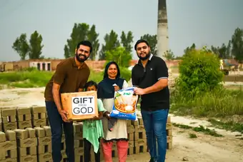 Food and ration distribution
